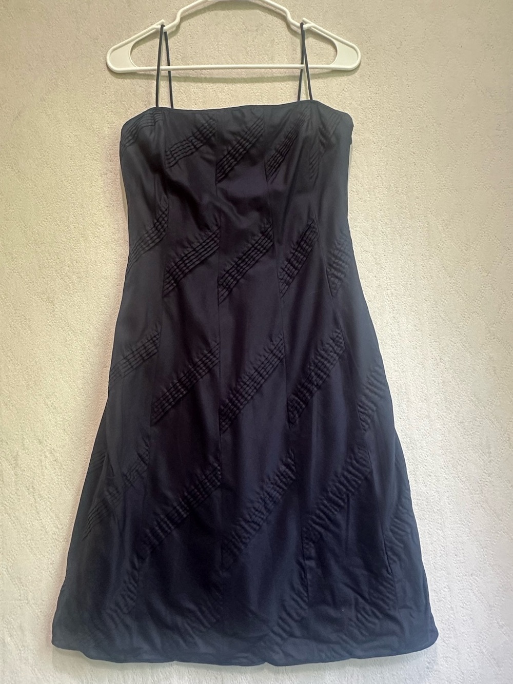 Ann Taylor Classic Black Spaghetti-Strap A-Line Dress Size 6 Textured Minimalist